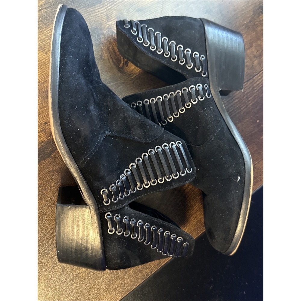 Vince Camuto Boots Womens 6M Pevista Ankle Bootie Black Leather Cut-Out Block - Picture 6 of 12